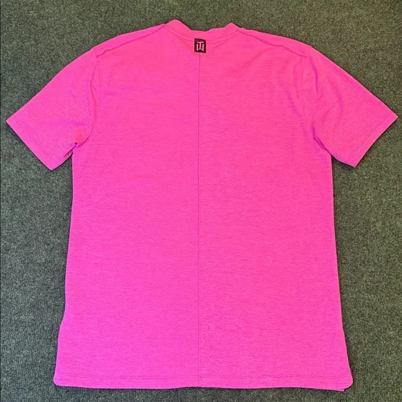 Tiger Woods by Nike Aeroreact Mock Neck Polo (Pink with Black accents / Size M) - Picture 7 of 7